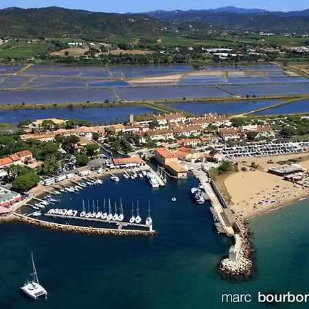 Appartamento Climatise 2 Pieces Avec Solarium Pour 4 Personnes, Parking Prive, Proche - Fr-1-335-166